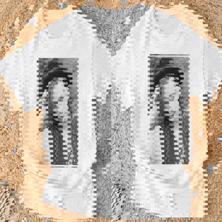 ボーイ・ジョージ・カルチャー・クラブ・シンガー・ポートレート 1982 Tシャツ 高齢者への贈り物