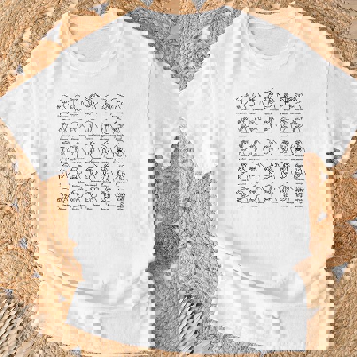 マカク24種 （黒字） Tシャツ 高齢者への贈り物