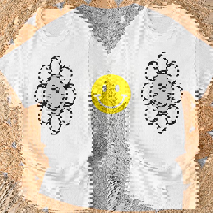 レトロ ヴィンテージ イエロー ハッピー スマイル スマイル フェイス デイジーフラワー Tシャツ 高齢者への贈り物