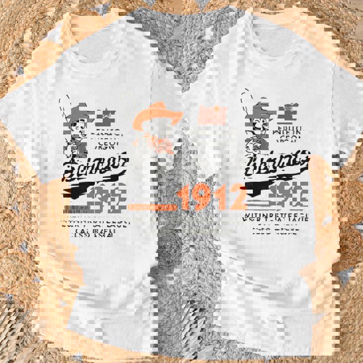 ヴィンテージ Pendleton オレゴン・バッカルーズ 廃止野球ボール Tシャツ 高齢者への贈り物