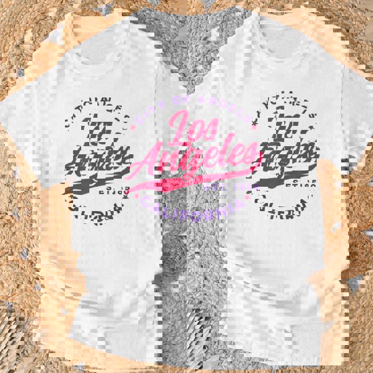ヴィンテージ ロサンゼルス エンゼルス カリフォルニア レッドテキスト Tシャツ 高齢者への贈り物