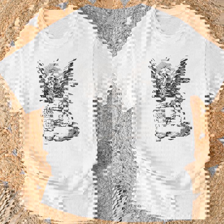 ヴェネツィア共和国のサンマルコ市の翼のあるライオン。 Tシャツ 高齢者への贈り物