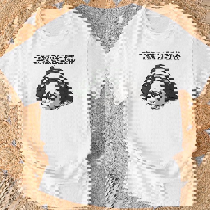 二度寝ることは三度ある ネタ ことわざ 言い間違いことわざ 慣用句 ジョーク ギャグ ダジャレ ツッコミ パンダ Tシャツ 高齢者への贈り物