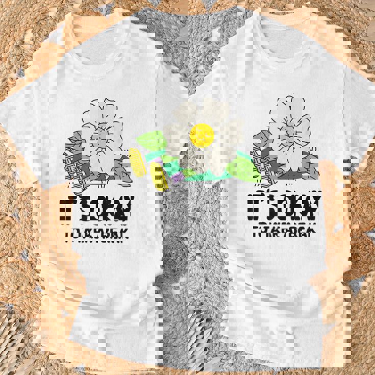 休憩しても大丈夫 Tシャツ 高齢者への贈り物