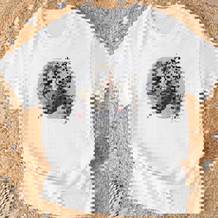 大蛇 美女 巳年 蛇神 イラスト バックプリント Tシャツ 高齢者への贈り物