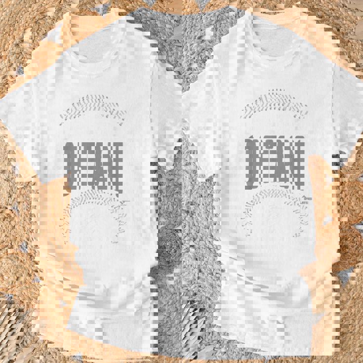 大谷翔平 ロサンゼルス ネーム&ナンバー 表裏 Tシャツ 高齢者への贈り物