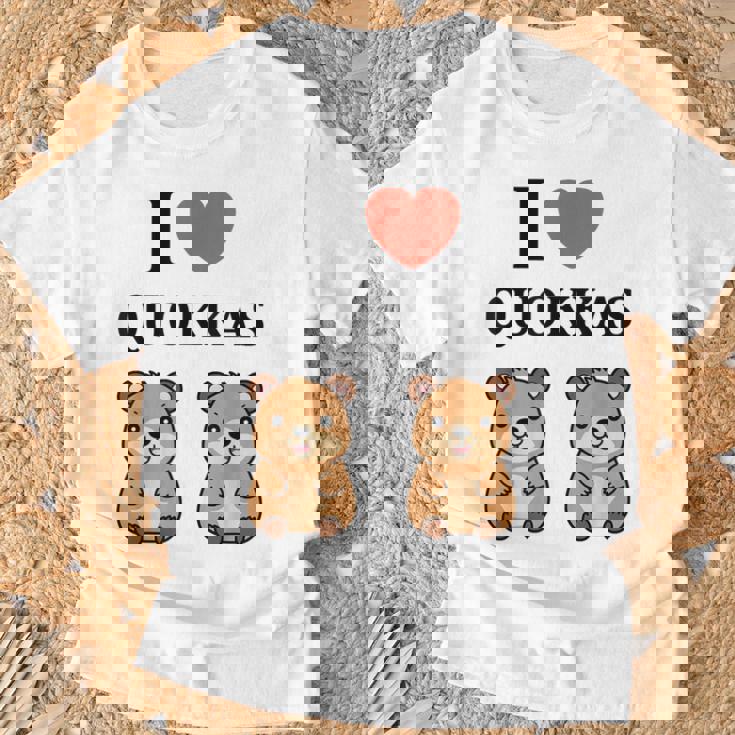 小さな赤ちゃんクオッカのユーモア動物は大好きです私はクオッカが大好きです Tシャツ 高齢者への贈り物