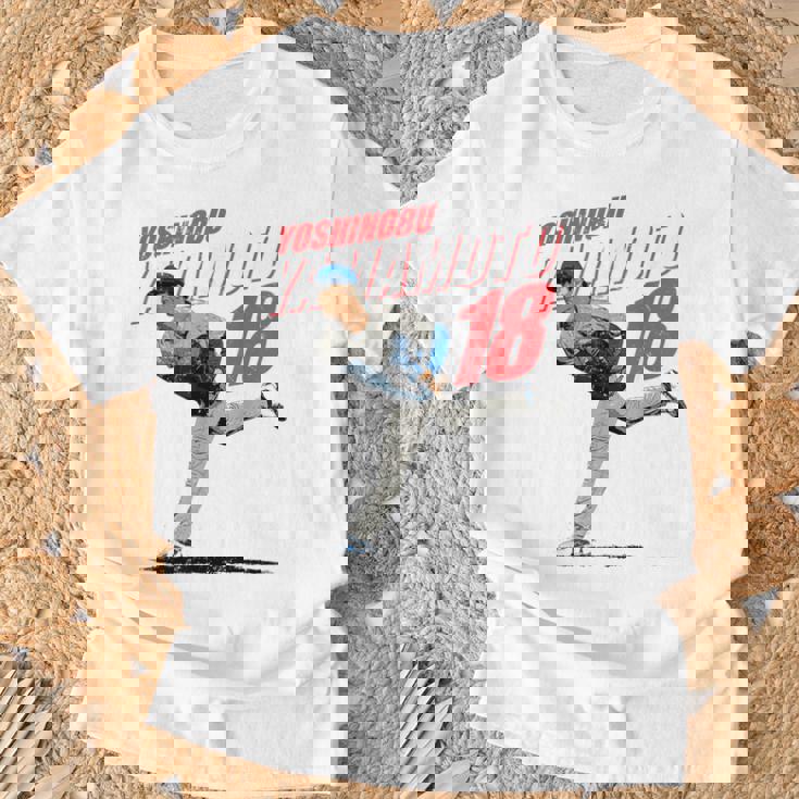 山本由伸mlb野球選手 Tシャツ 高齢者への贈り物