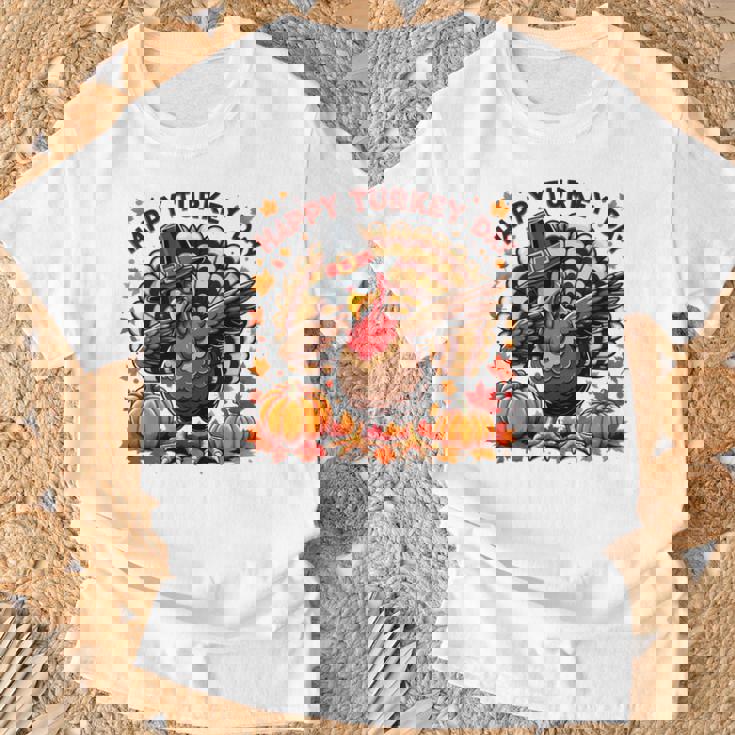 感謝祭 おもしろい 七面鳥巡礼者 軽くたたく 幸せな七面鳥の日 Tシャツ 高齢者への贈り物