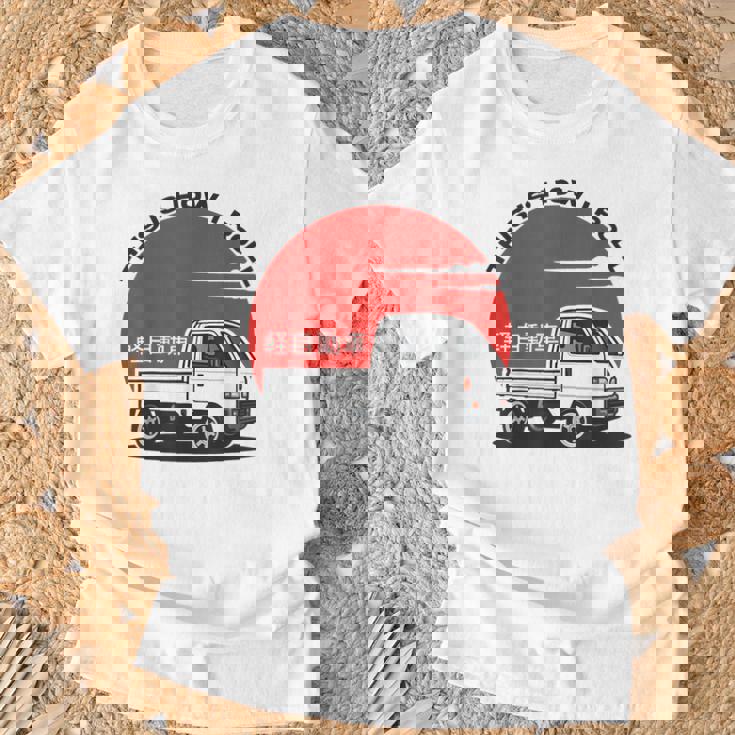 日本ミニトラック 軽自動車 キャブ オーバー コンパクト 四駆 オフロード トラック Tシャツ 高齢者への贈り物