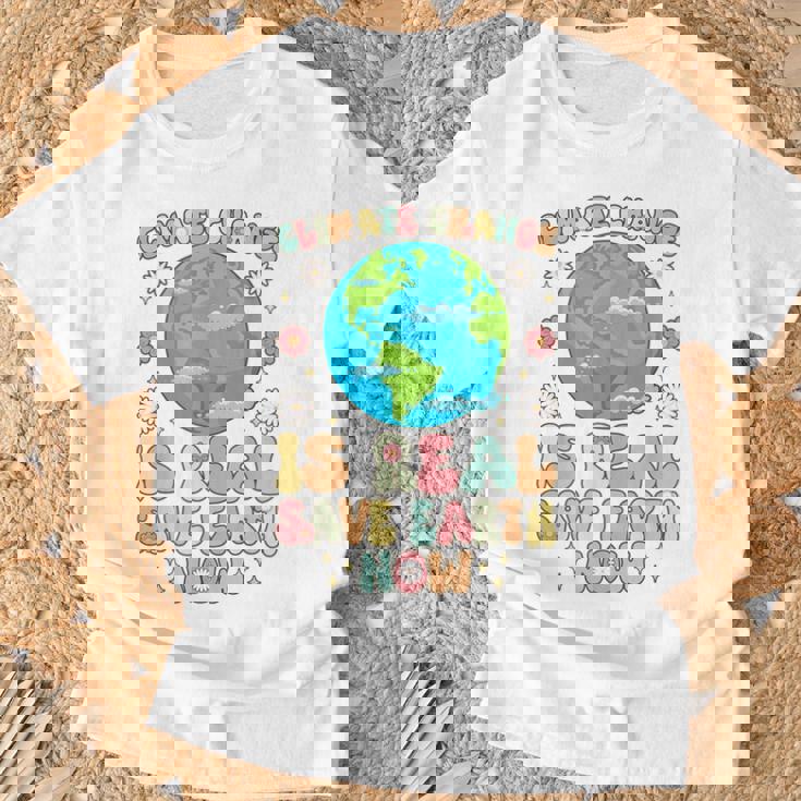 気候変動は本当の地球を救う地球の日 Tシャツ 高齢者への贈り物