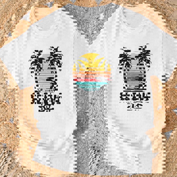 沖縄 2025 家族旅行 友達 団体行楽 マッチング Tシャツ 高齢者への贈り物