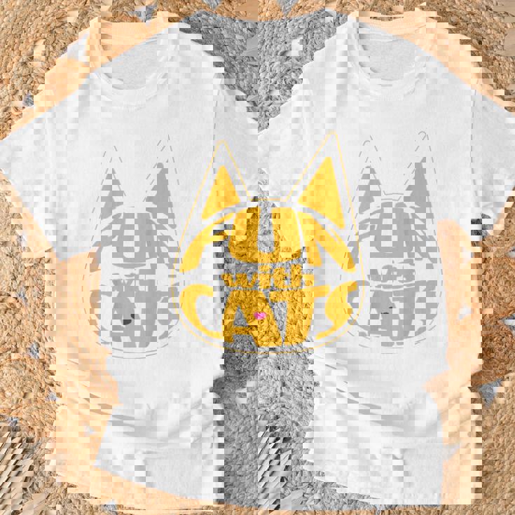 猫と一緒に楽しい！ バックプリント かわいい ねこ好き おもしろ Tシャツ 高齢者への贈り物