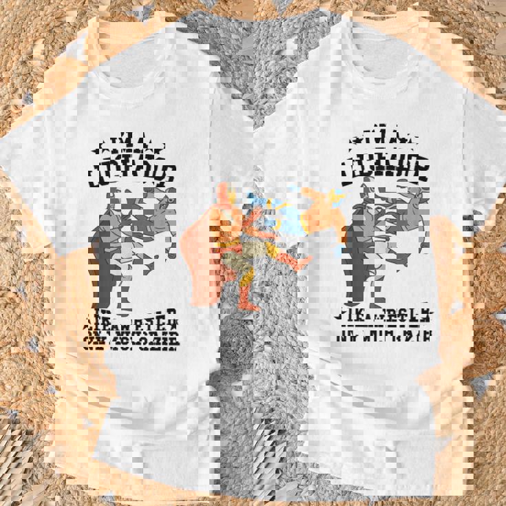 私はレスラーのようなルチャドールだけだ もっとクレイジーなルチャ・リブレ Tシャツ 高齢者への贈り物