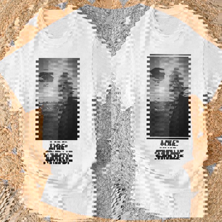 私は戻ってきた同志、共産主義者、カール・マルクス Tシャツ 高齢者への贈り物