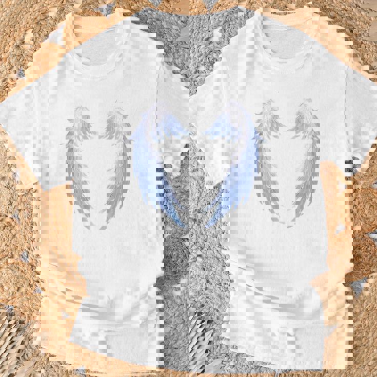 背面に美しい白い天使の羽のデザイン Tシャツ 高齢者への贈り物