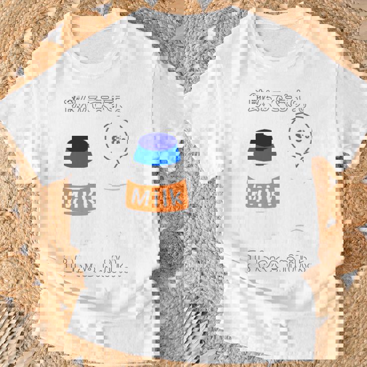 飲んでます。 I Love Milk 牛乳 ミルク びん ボトル カップ 健康 の イラスト 長袖tシャツ Tシャツ 高齢者への贈り物