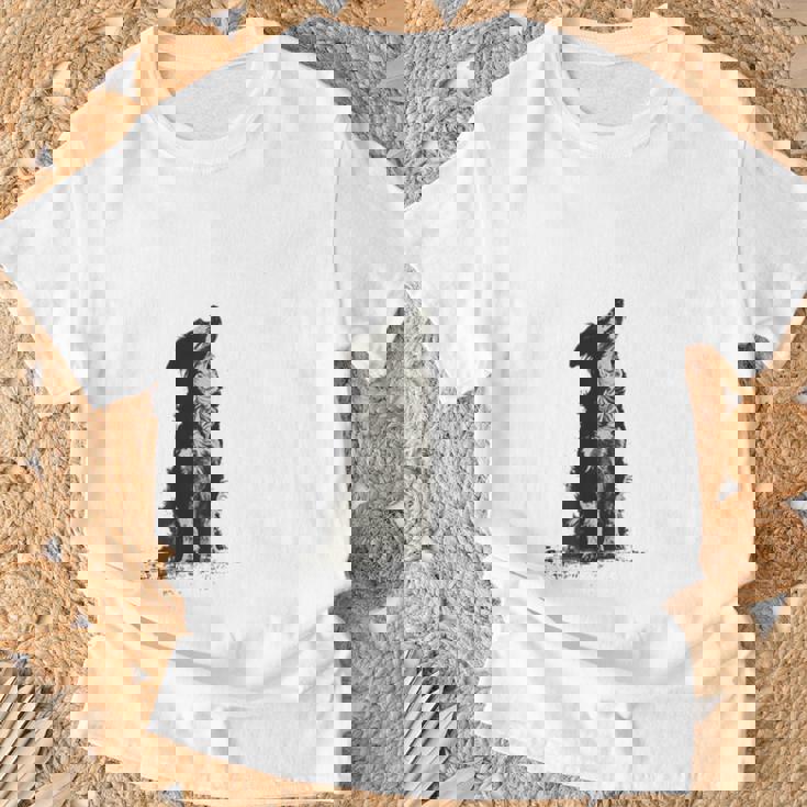 飼い主を見ているボーダーコリー 農場の犬 Tシャツ 高齢者への贈り物