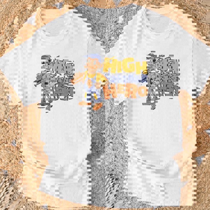 高圧ヒーロー 電子技術者 電気技師 Tシャツ 高齢者への贈り物