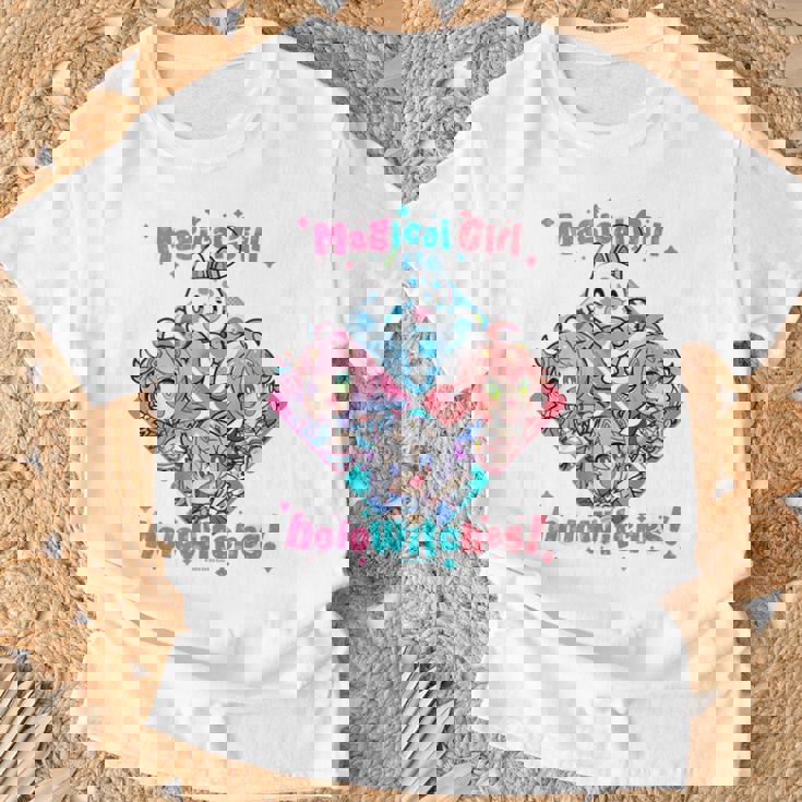 魔法少女ホロウィッチ！ さくらみこ・天音かなた・姫森ルーナ Tシャツ 高齢者への贈り物