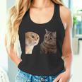 2匹の猫がミームを話す 長袖tシャツ タンクトップ