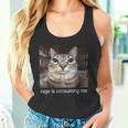 Rage Is Consuming Me 愚かな凝視猫ミーム タンクトップ