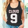 この面白いコスチュームでクラウド9の穏やかな体験をしてください。 タンクトップ