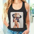 セクシーガールグラフィックtシャツ ブロンドボンシェルビキニピンナップガール タンクトップ