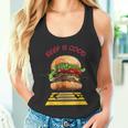 ハンバーガー 横断歩道 タンクトップ