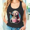 フェレットの飼い主かわいいカワイイアニメフェレットがラーメン丼シャツを食べる タンクトップ