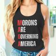 モロンはアメリカを支配している政治的ユーモアの自由のスピーチ タンクトップ