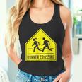 ランナー クロッシング サイン モチベーションを高める 面白い ランニング タンクトップ