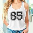 背中に85番 タンクトップ