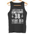 38歳の誕生日プレゼントは私に38歳をもたらしました 良い 面白い 38歳 タンクトップ
