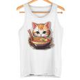 ラーメンを食べている子猫 タンクトップ