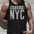 Brooklyn Est 1932 New York Usa Urban タンクトップ 彼への贈り物