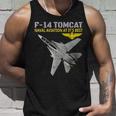 F-14 Tomcatが動作しています。最高の海軍航空。 タンクトップ 彼への贈り物