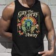 Gay The Pray Away レインボー 面白い ミーム カエル Lgbt プライド Lgbtq タンクトップ 彼への贈り物
