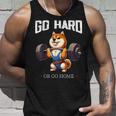 Go Hard Or Go Home 柴犬 犬 ウエイトリフティング フィットネス ジム タンクトップ 彼への贈り物
