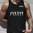 Nasa宇宙飛行士ダンシングワームロゴ タンクトップ 彼への贈り物