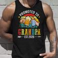 メンズ Promoted To Grandpa Est 2026 Dad To Be タンクトップ 彼への贈り物