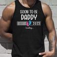 Soon To Be Daddy 2025 Loading Father First Time Dad Est 2025 タンクトップ 彼への贈り物