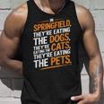 Springfieldでは、They Eating The Cats The Dogs The Pet タンクトップ 彼への贈り物