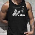 スモーキン・ジョー・フレイジャーのトレーニングでモハメド・アリのボクシングファイトに タンクトップ 彼への贈り物