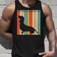 ダックスフンドのギフトレトロなスタイル タンクトップ 彼への贈り物