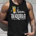 チーム・テキーラ・アイ・メキシカン・バー・アルコール・テキーラ・パーティー タンクトップ 彼への贈り物