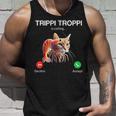 トリッピ・トロッピはブレインロット・イタリアン・ブレインロット・ミームを呼んでいる。 タンクトップ 彼への贈り物