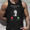 ニーチェが呼んでいる-ニヒリズム哲学 タンクトップ 彼への贈り物