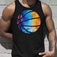 バスケットボールのシルエットカラフルな水彩画 タンクトップ 彼への贈り物