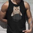 マンチカンポケットの中の猫猫好き タンクトップ 彼への贈り物